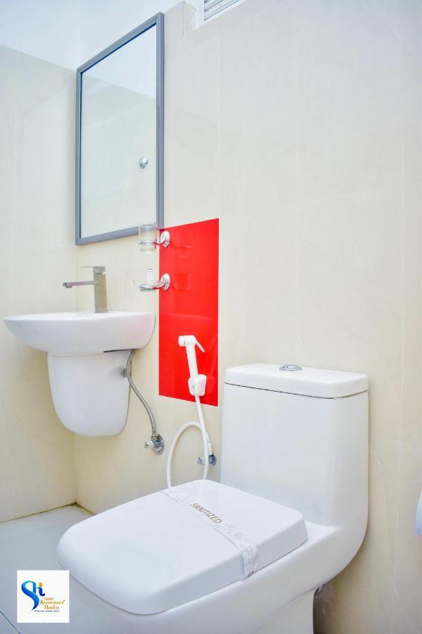 Hotel Summer Haven โปลอนนารูวา ภายนอก รูปภาพ