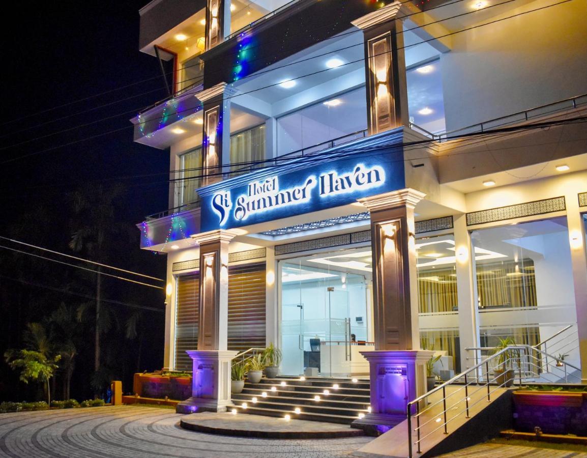 Hotel Summer Haven โปลอนนารูวา ภายนอก รูปภาพ